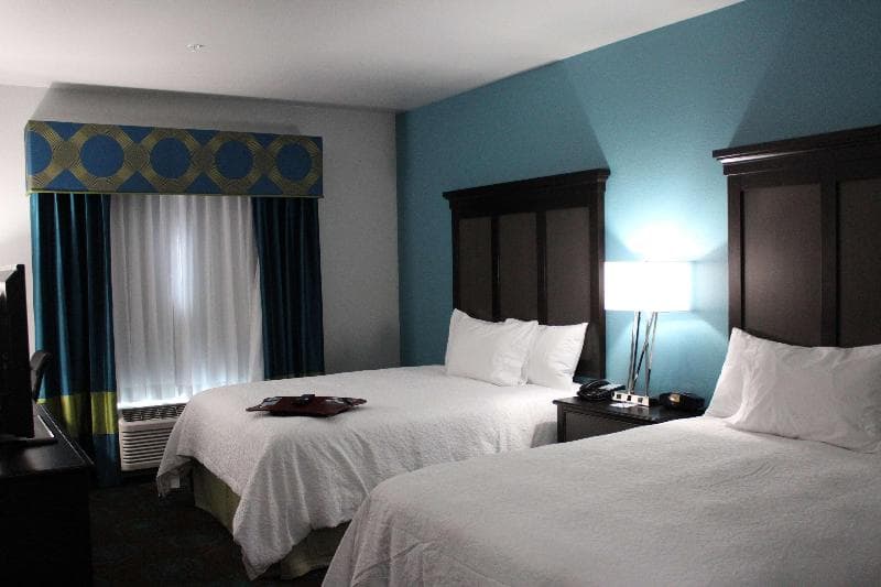 Hampton Inn Cotulla 5