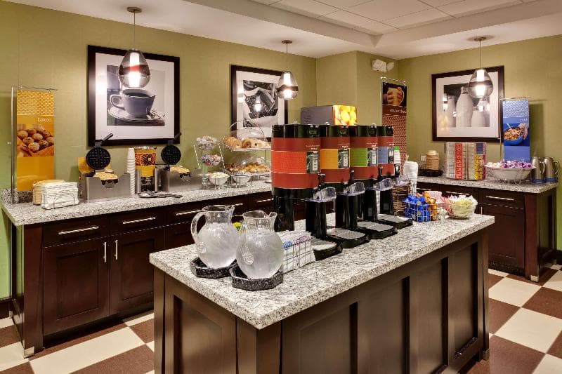 Hampton Inn Seneca Falls 3