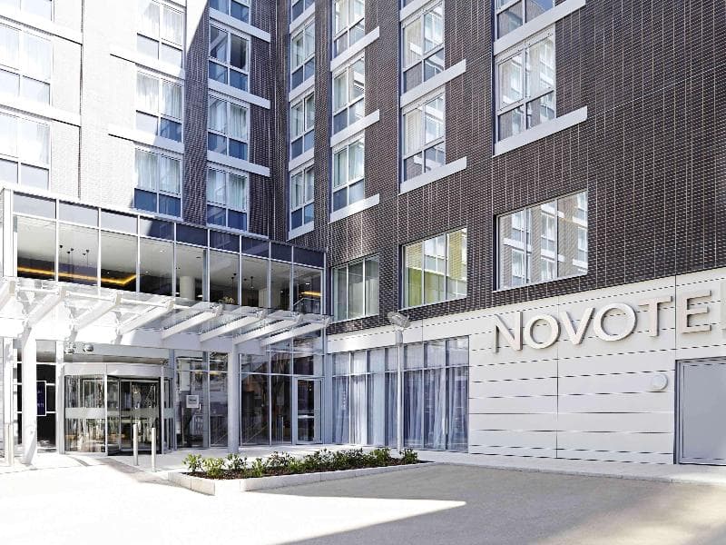 Novotel London Brentford 4