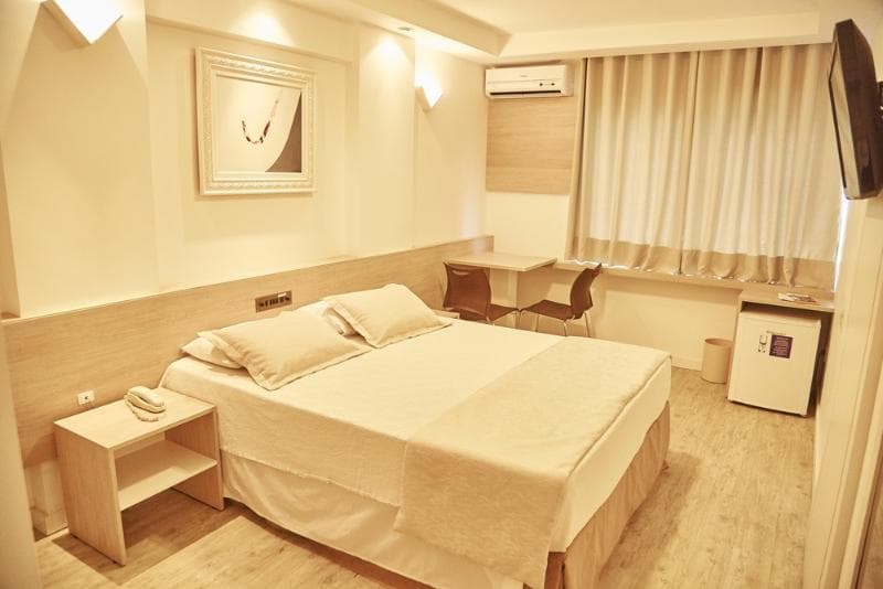Miramar Hotel 5