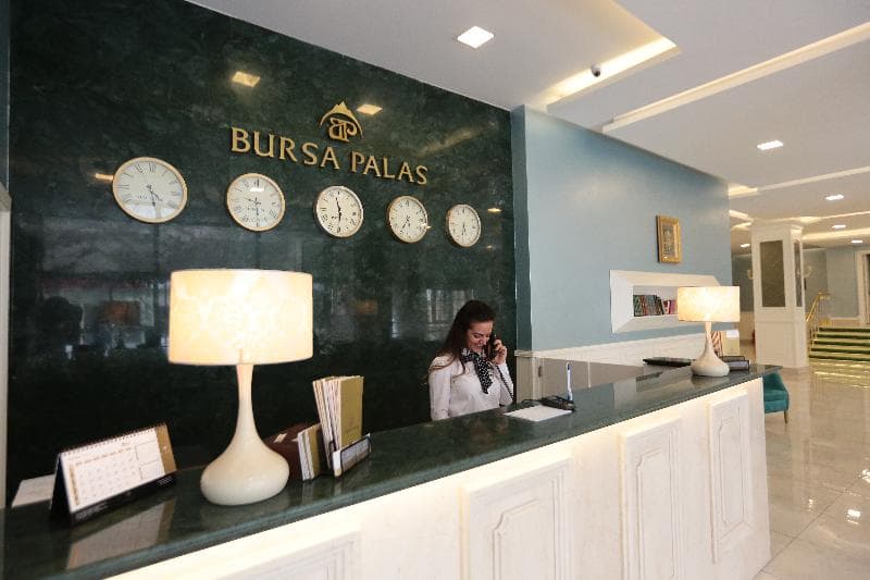 Bursa Palas main