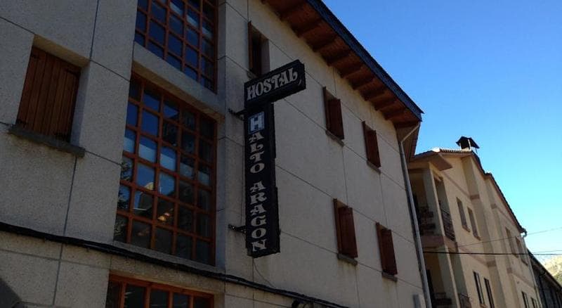 Hostal Alto Aragon main