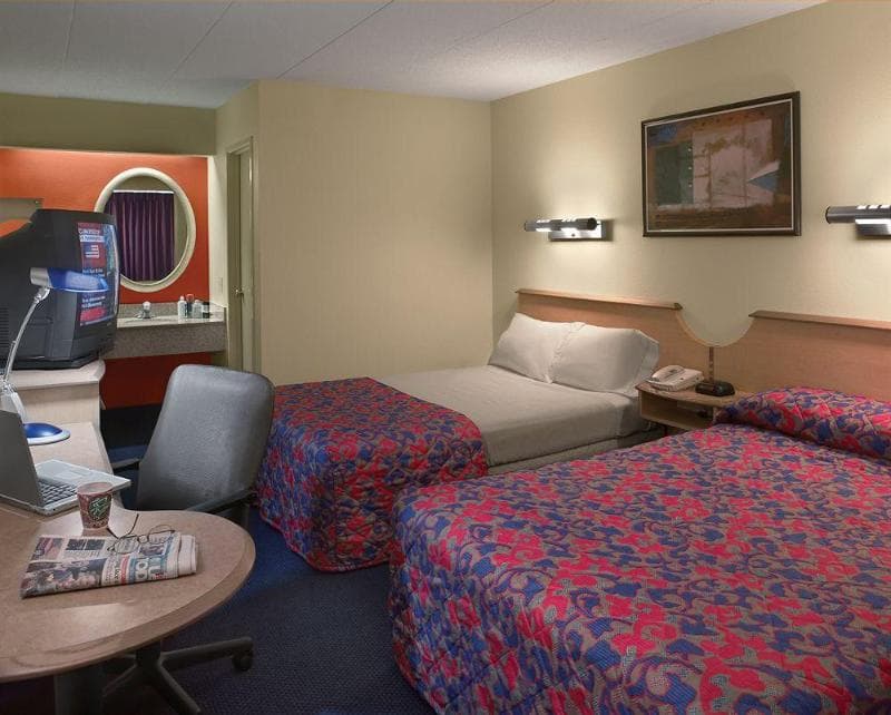 Motel 6 Gatlinburg Smoky Mountains 3