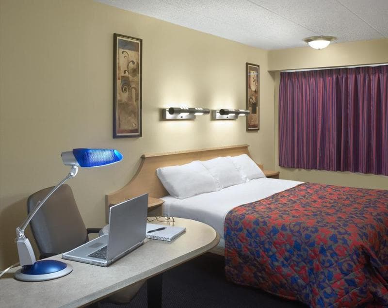 Motel 6 Gatlinburg Smoky Mountains 5
