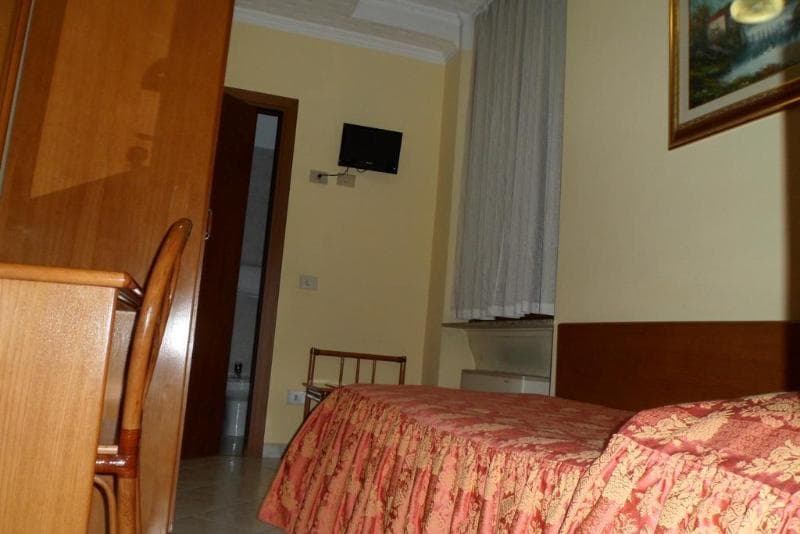 Hotel La Caravella Milano 1