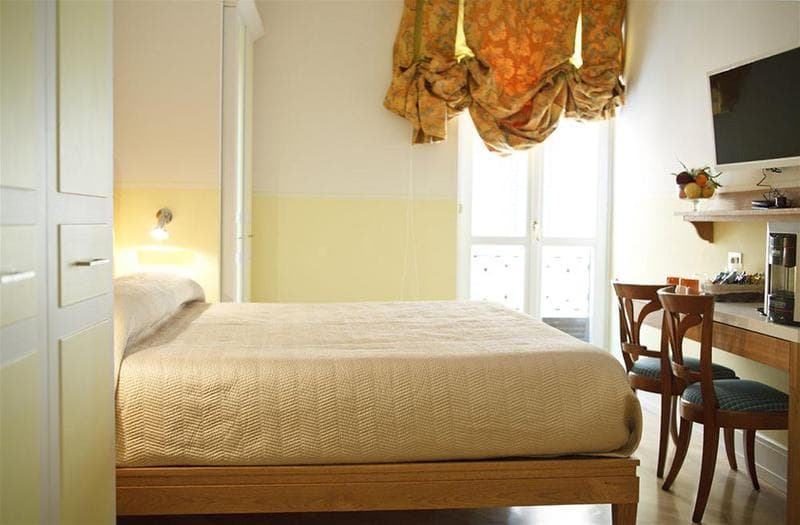 Piazza Di Spagna Prestige Hotel 4