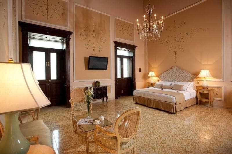 Mansion Merida on the Park (Adults only) 3