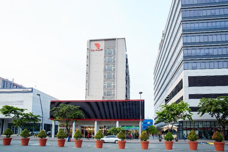 Red Planet Aseana City 2