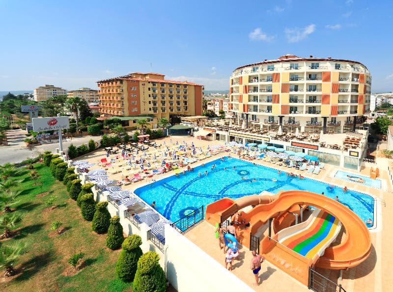 Arabella World Hotel photo 1