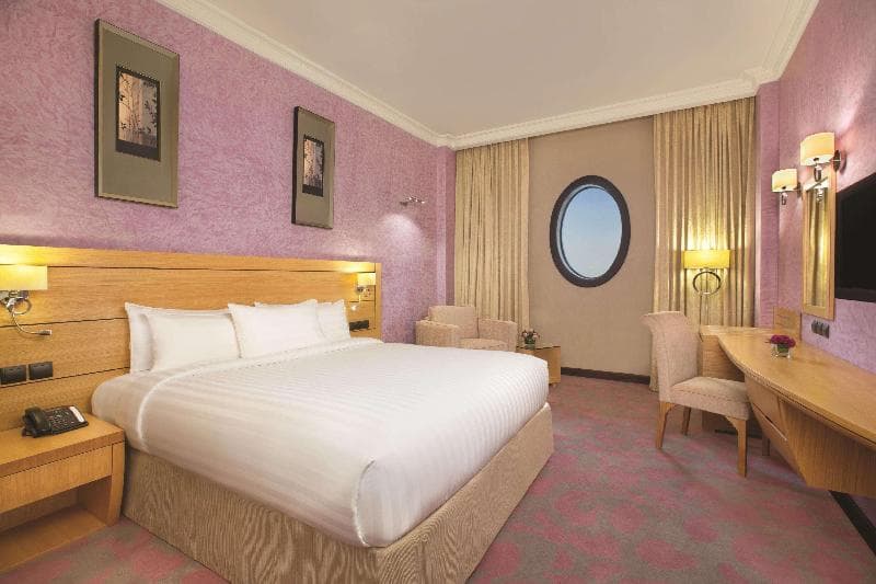DoubleTree by Hilton Dhahran 5