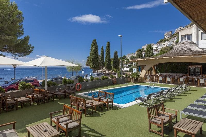 Canyelles Marina 3000 2