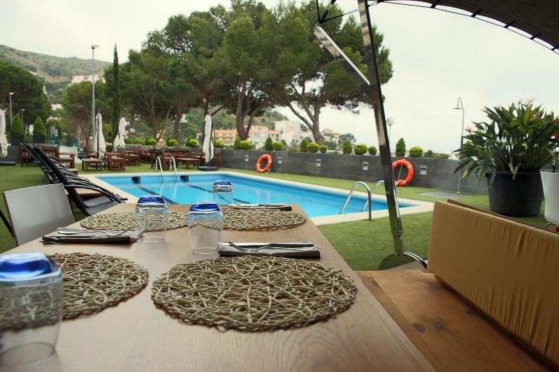 Canyelles Marina 3000 3