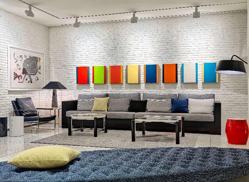 H10 Art Gallery 3