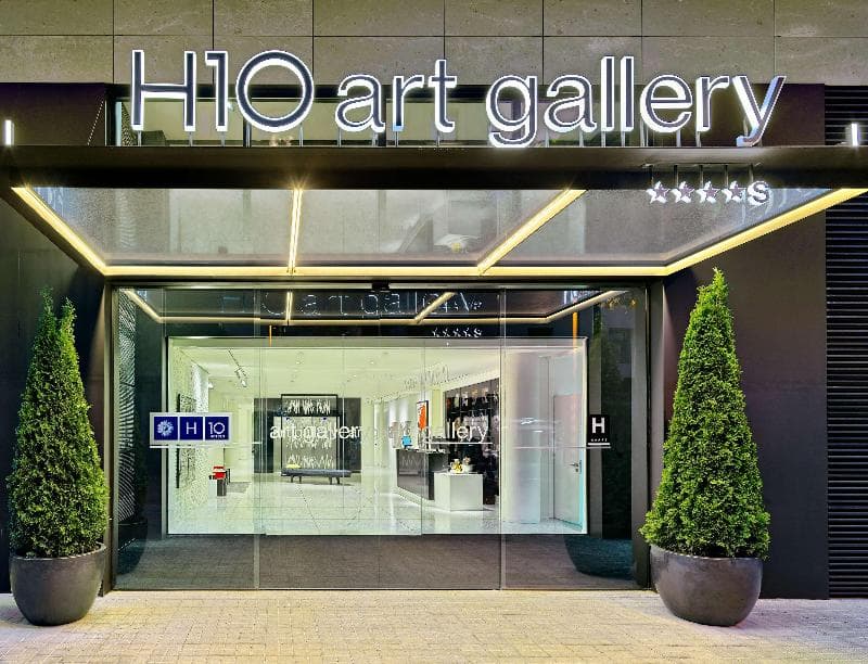 H10 Art Gallery 4
