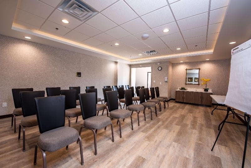 Best Western Plus Mountain Melodies Inn & Suites photo 1