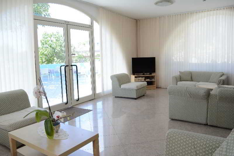 Hotel Maronti 5