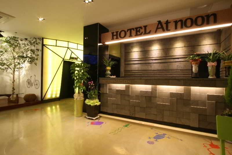 Hotel At Noon main