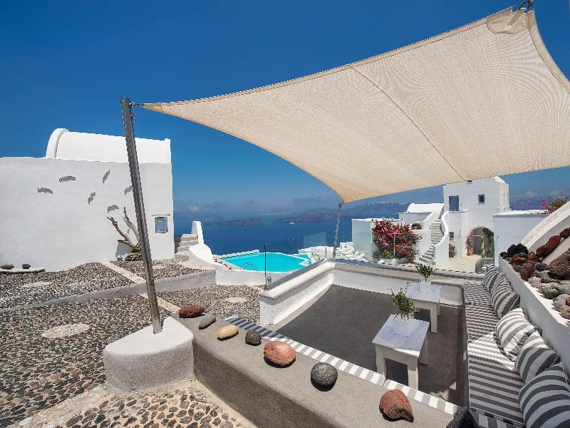 Apanemo Hotel And Suites 2