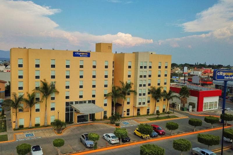 City Express Tehuacan 4