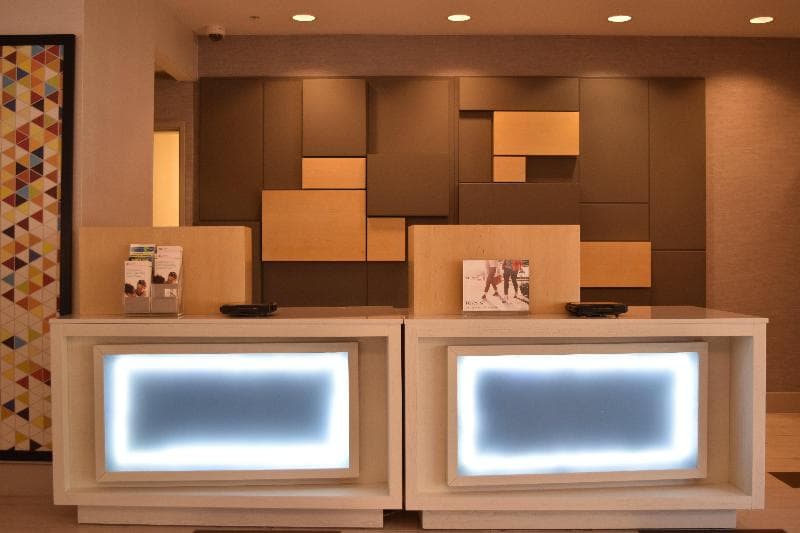 Holiday Inn Express Venice 5