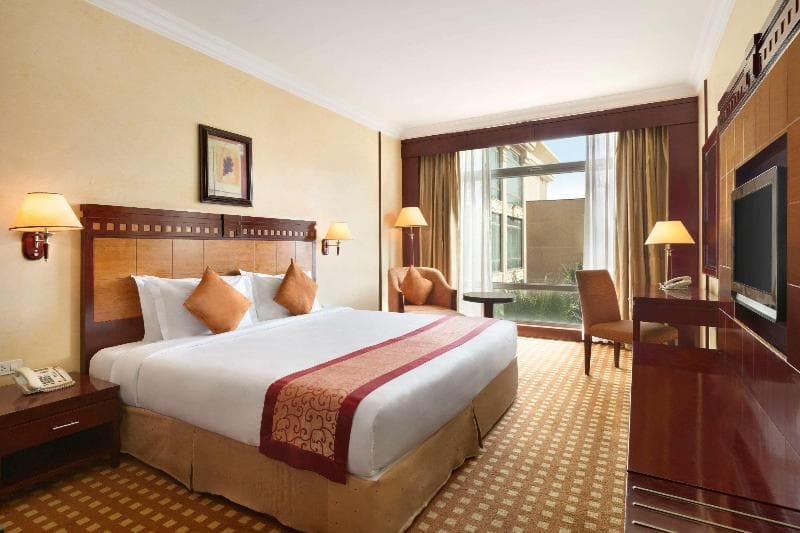 Ramada by Wyndham Riyadh 5
