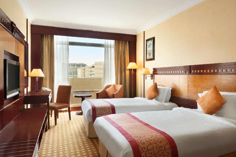 Ramada by Wyndham Riyadh 4