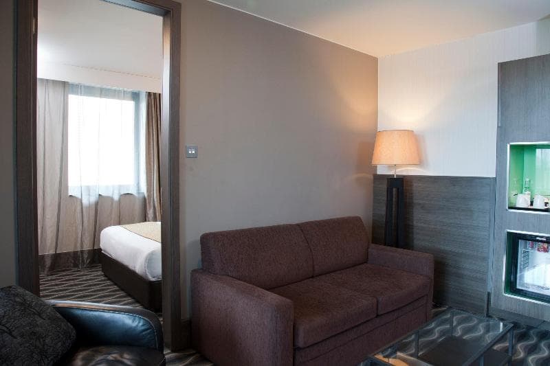 Crowne Plaza London - Kingston 3