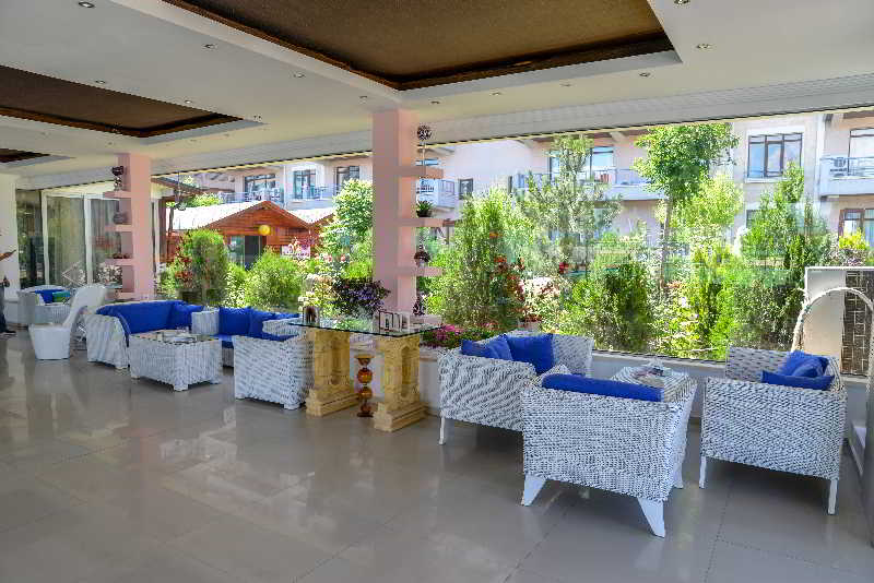 Phoenicia Holiday Resort 4