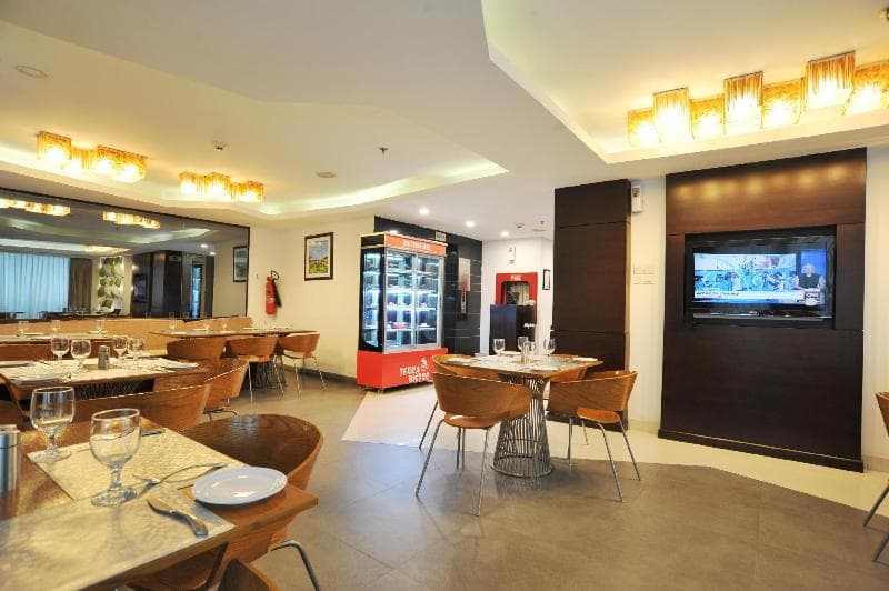 Platinum Residence photo 1