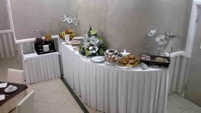 Hotel Inn. 4