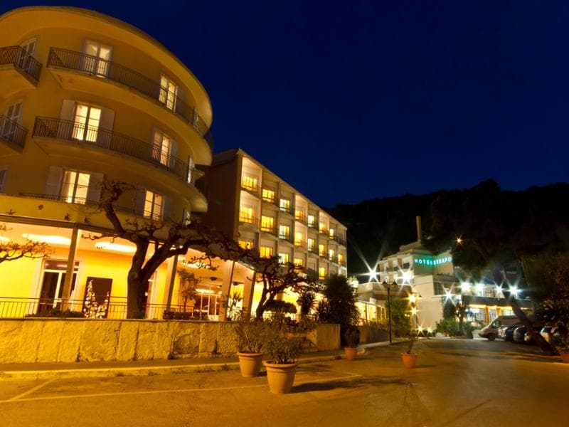 Hotel Serapo 5