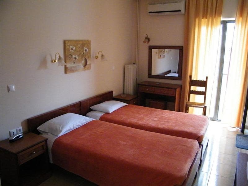 Athinaikon Hotel main