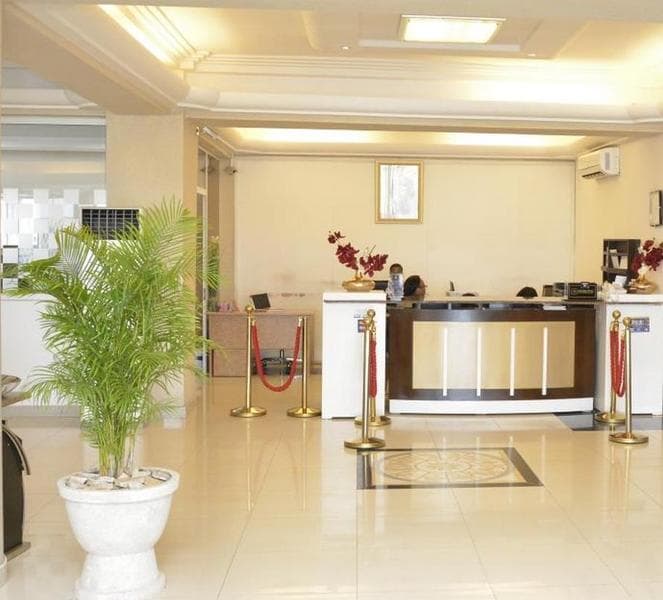 Nobila Airport Hotel 4