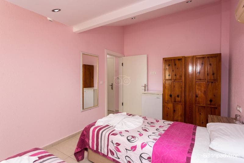 Tolay Hotel 3