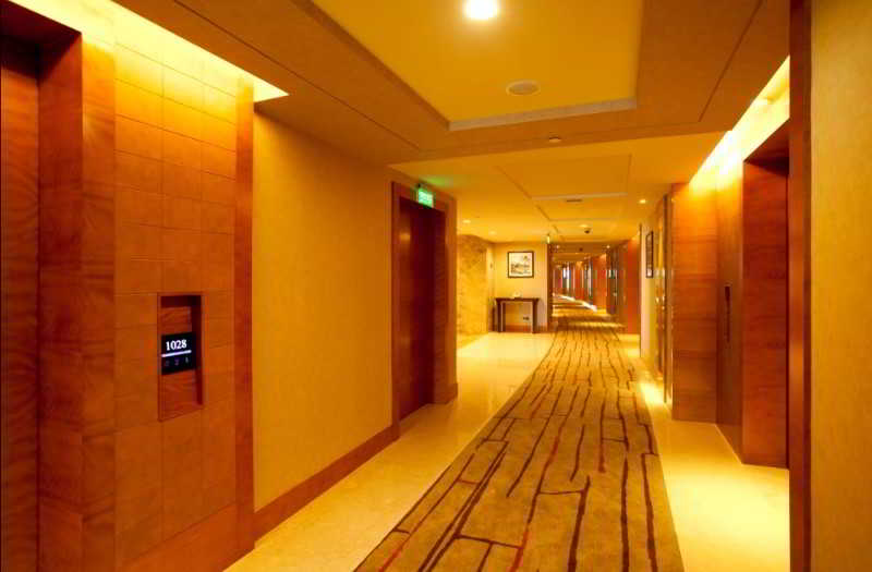 Gardenview Hotel main