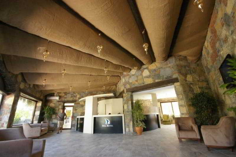Risa Hotel 3