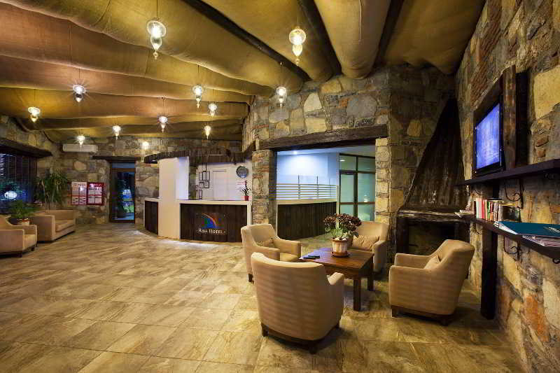 Risa Hotel 4