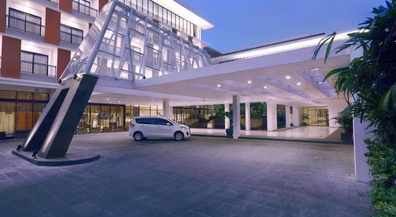 Aston Bojonegoro City Hotel 3