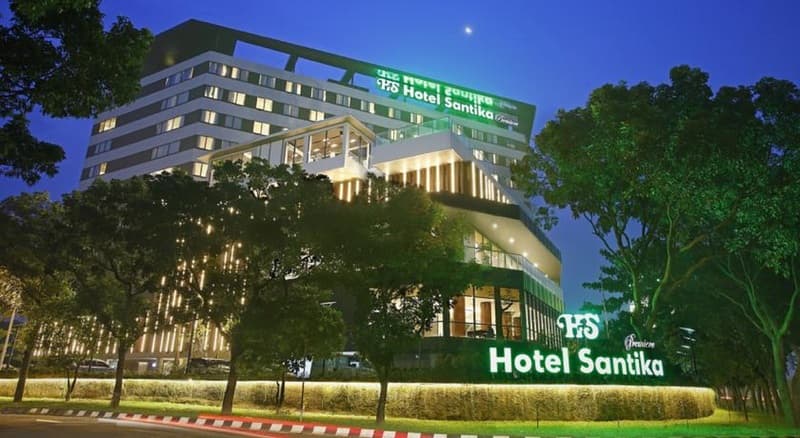 Hotel Santika Premiere Bintaro 1