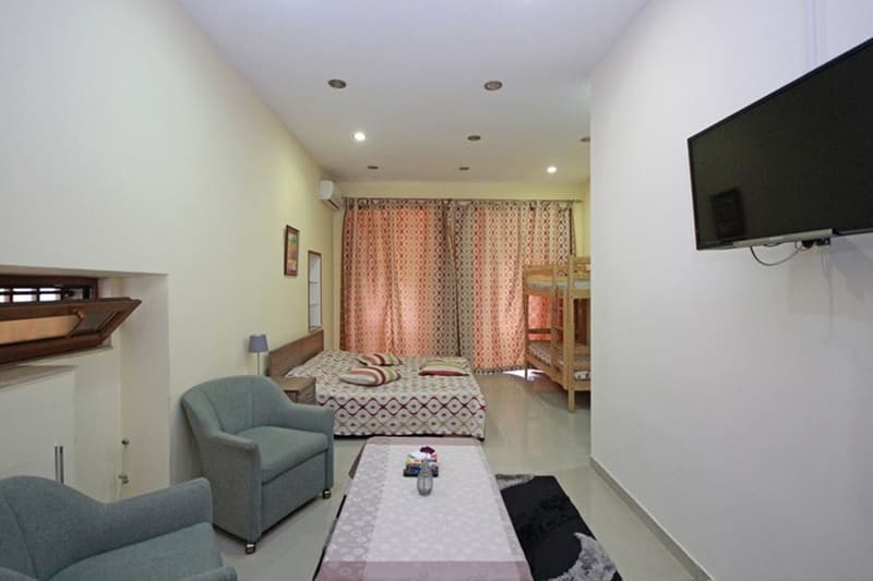 Yerevan Hostel 5