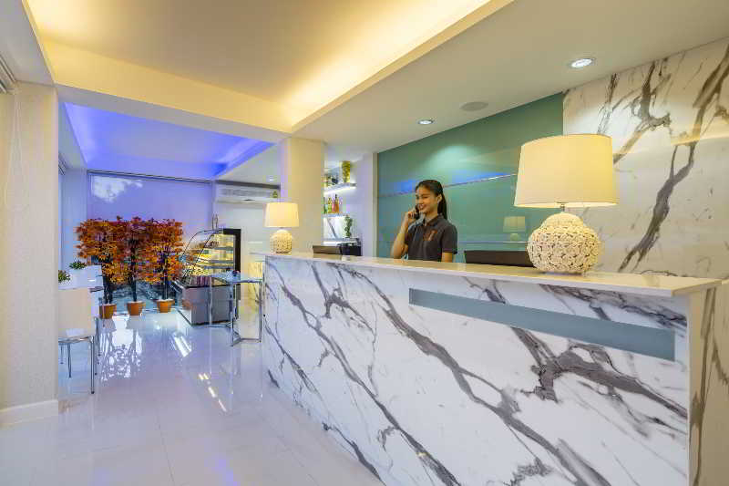 Solo Express Sukhumvit 81 3