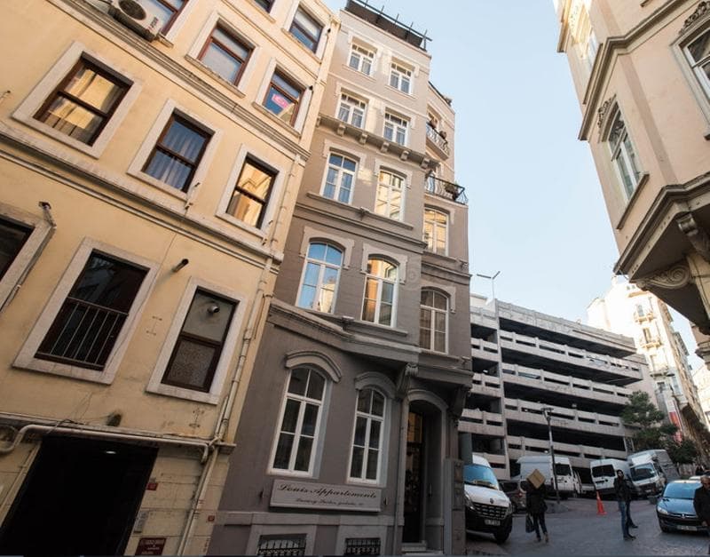 Louis Appartements Galata main