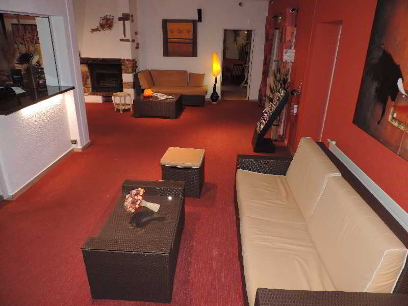 Hotel The Originalsannonay Est La Siesta 2