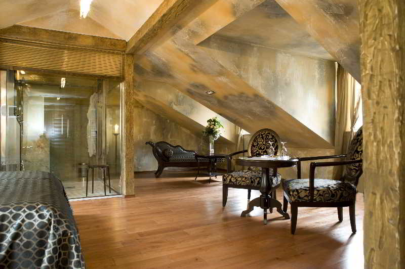 Boutique Hotel Astoria 3