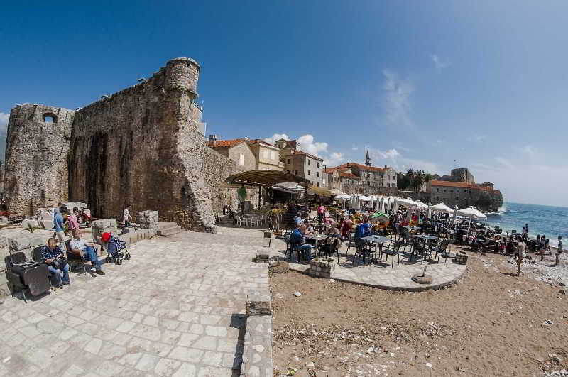 Astoria Budva 3