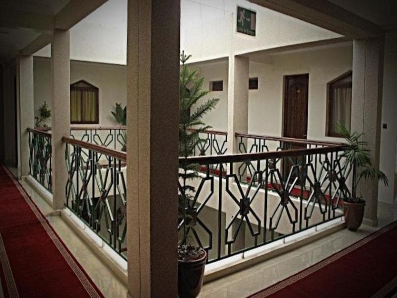 Riad Safi main