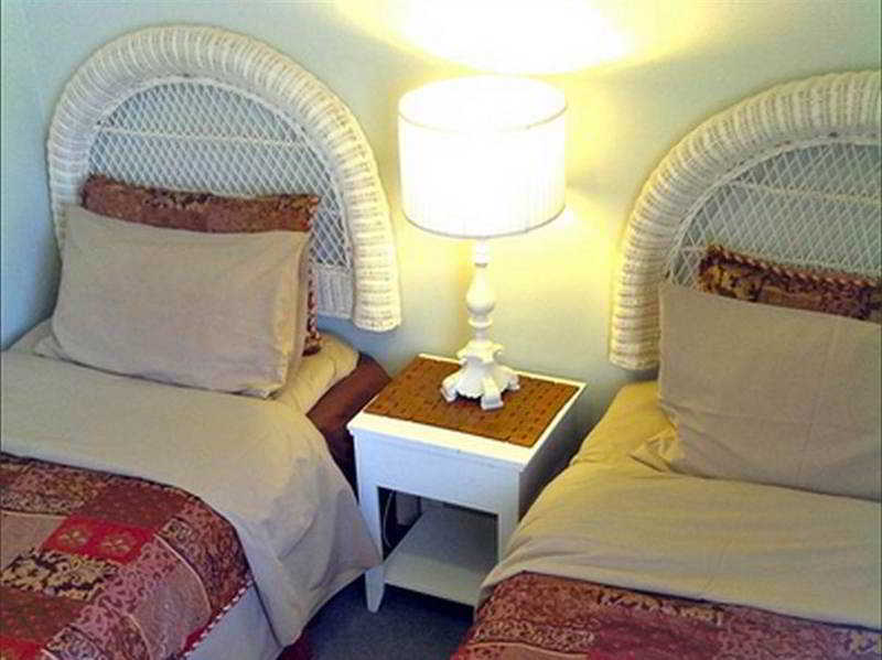 Fremantle Bed And Breakfast 4