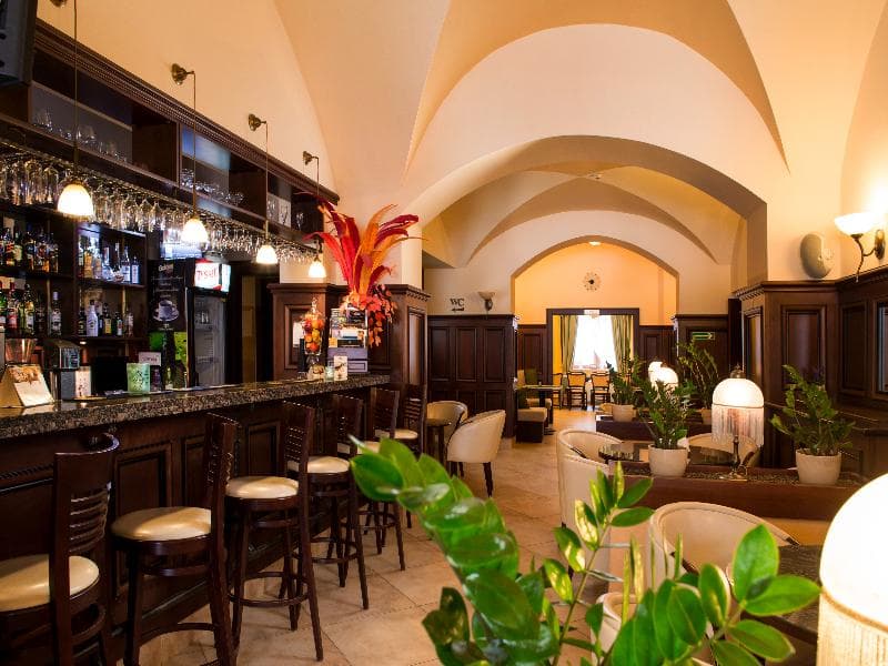 Hotel Ambasadorski 3