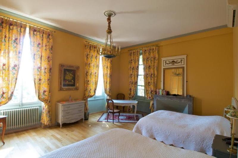 Chateau De Varenne 5