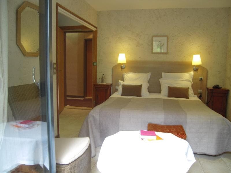 Le Petit Coq Aux Champs Chateaux Et Hote 3